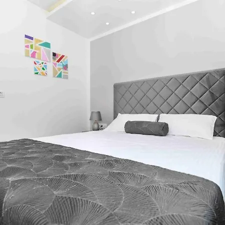 Apartment Luksusowy Z Podgrzewanym Basenem I Widokiem Na Morze